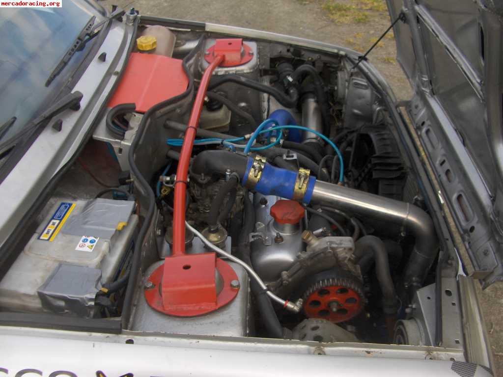 Se vende r5 turbo gr.a