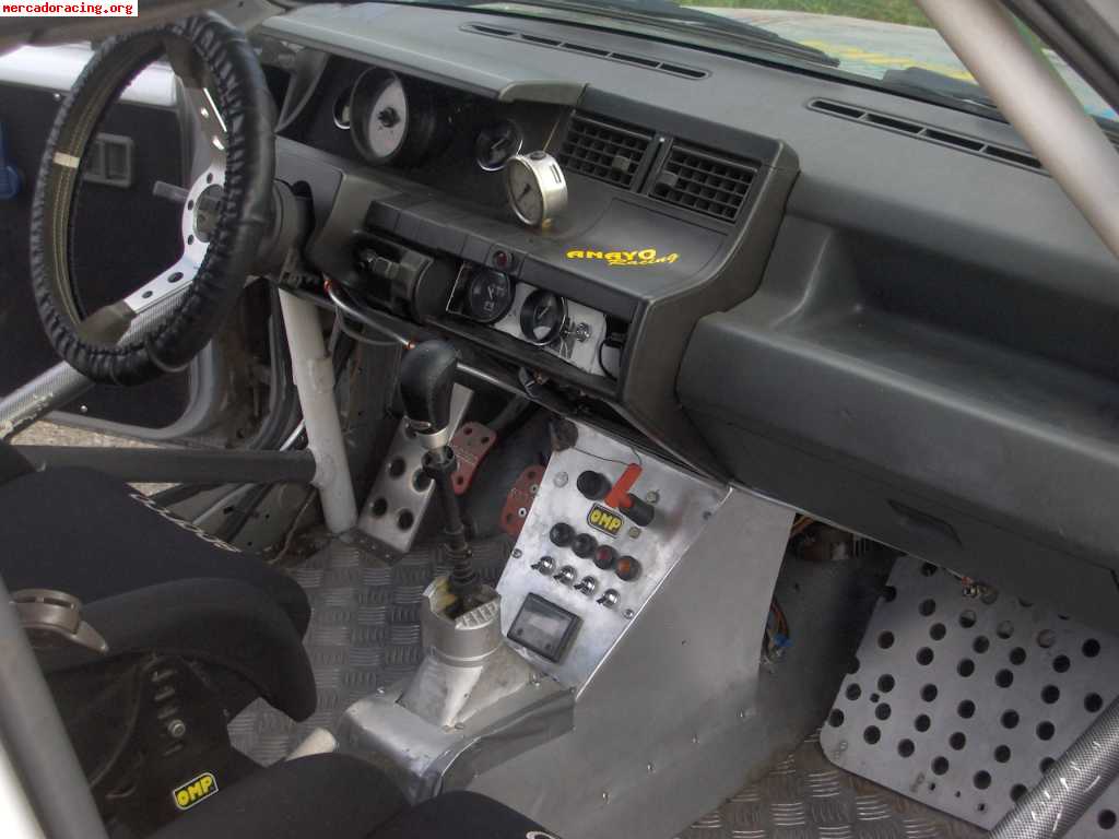 Se vende r5 turbo gr.a