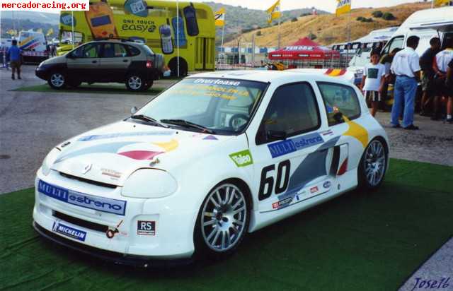 Venta de material de clio v6 