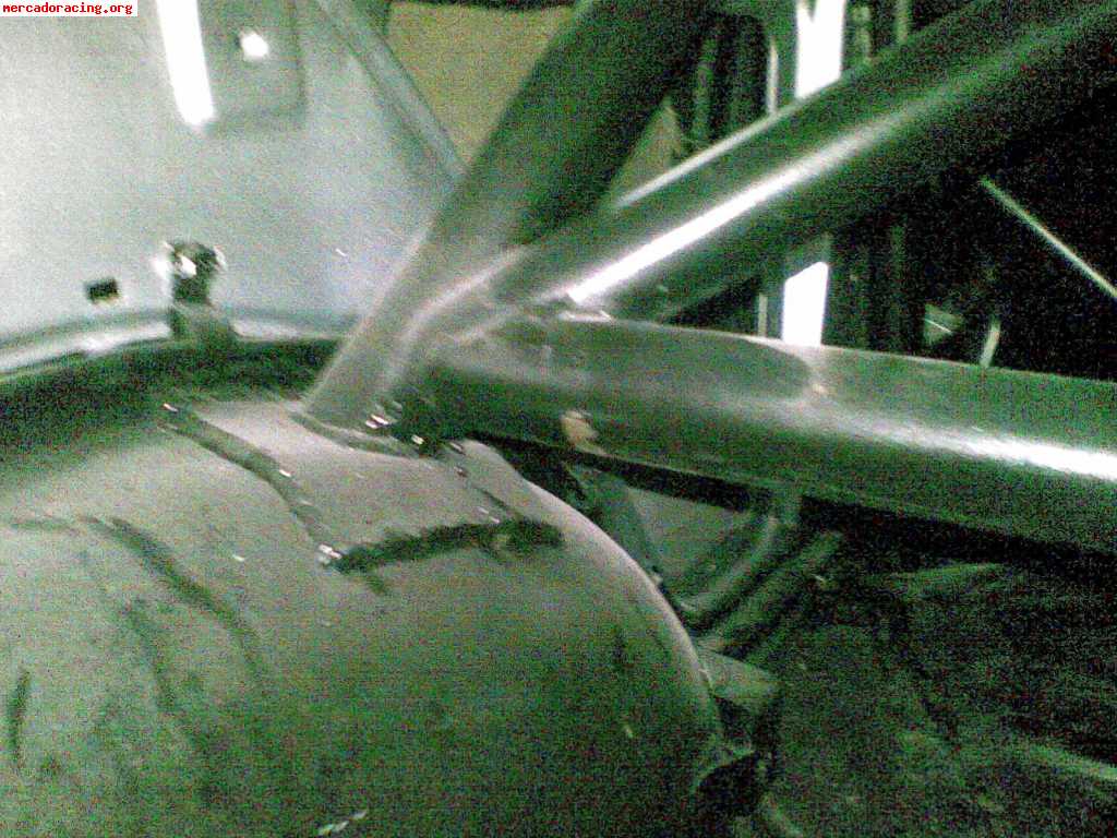 Clio 16v con barras.