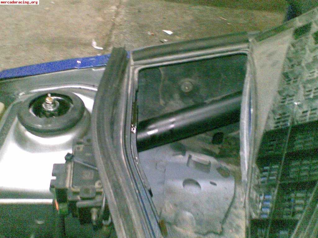 Clio 16v con barras.