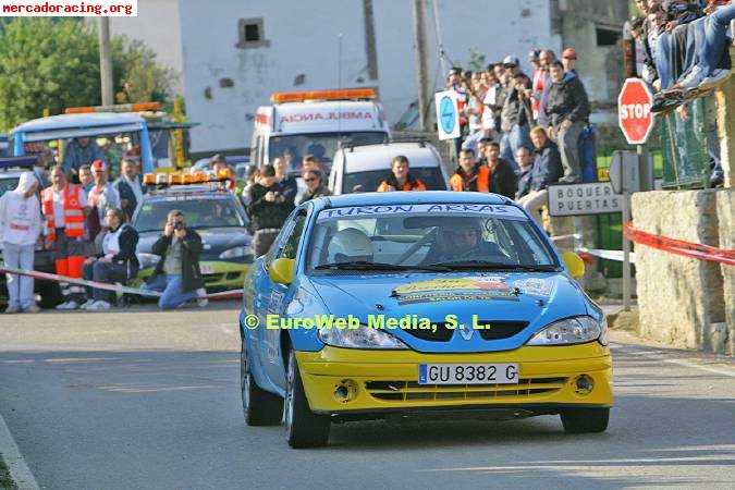 Se vende renault megane coupe (rally)