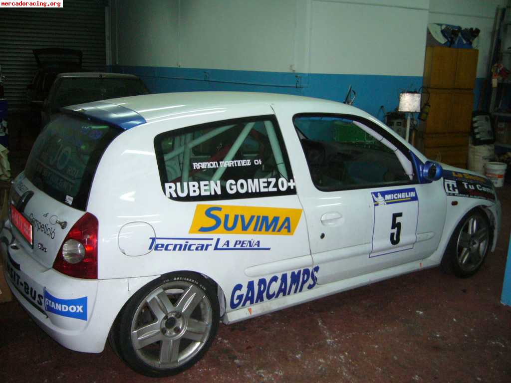 Clio sport cup, año 2004, 11.800€