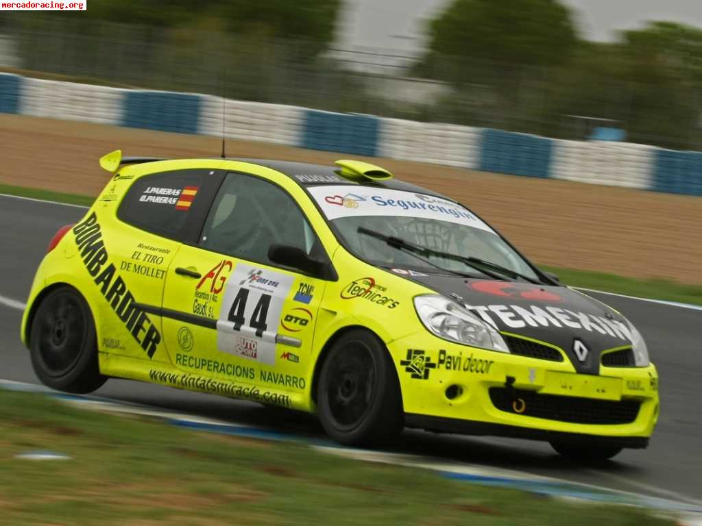 Vendo clio cup 2008 25.000 eur + iva