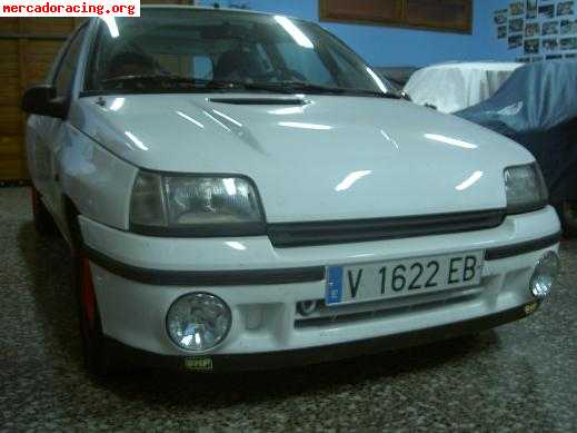 Vendo renault clio 16v montado y sin carreras