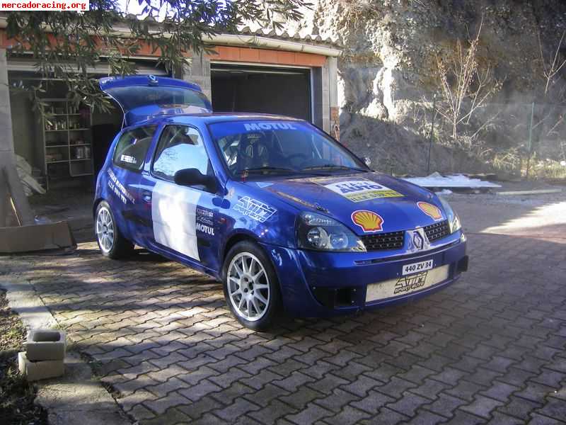 Vend clio ragnotti f2000