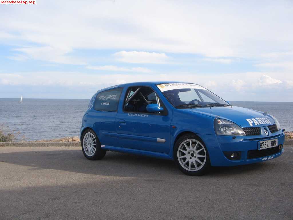 Clio sport 16.900..ya sin rotulacion!!!