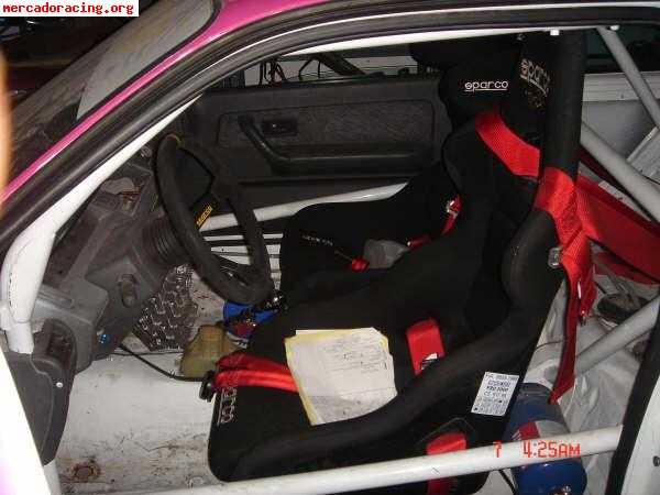 Vendo clio16  gr.a con motor roto