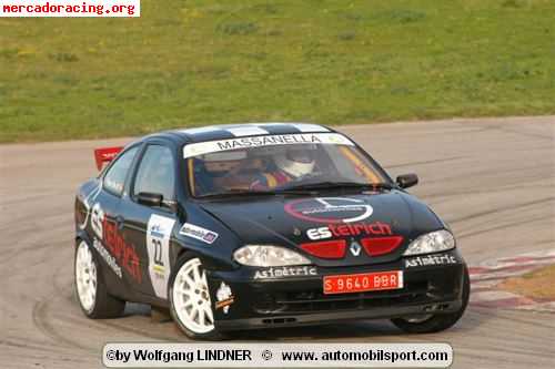 Renault megane coupe f2000