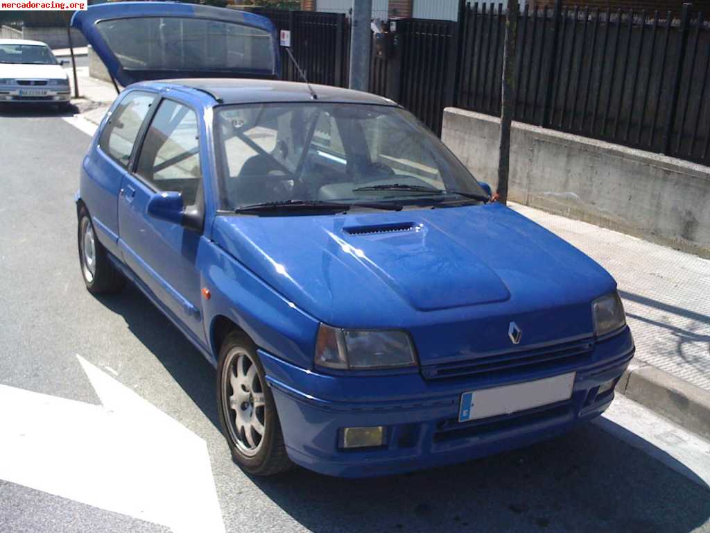 Clio 16v 2000e