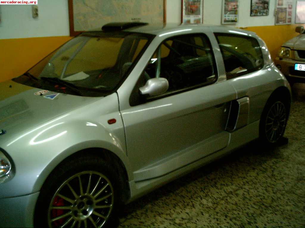 Renault clio v6