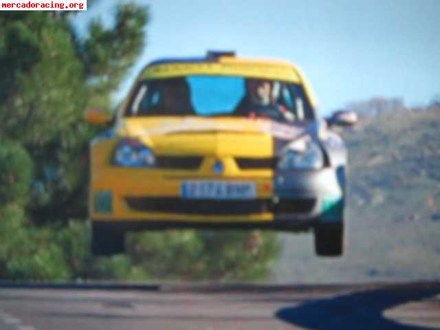 Vendo clio sport f2000 look s 1600