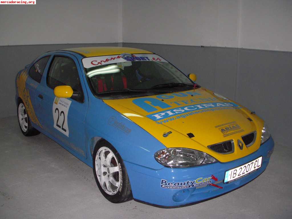 Megane de rally, se vende o se cambia. precio 16900€