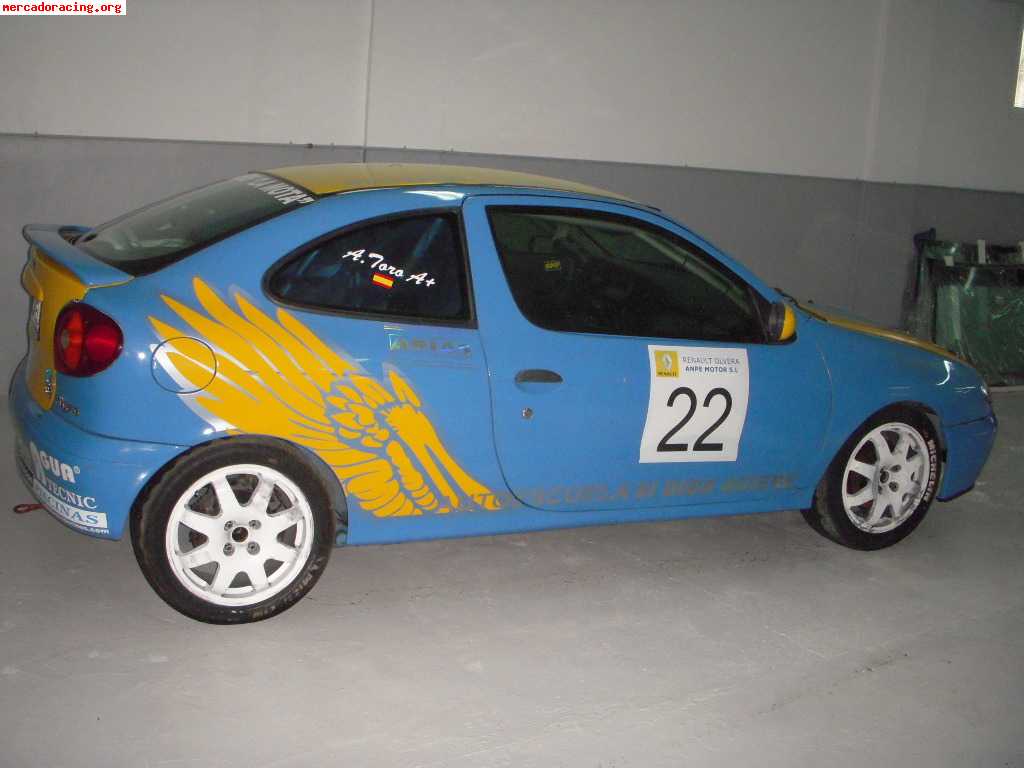 Megane de rally, se vende o se cambia. precio 16900€