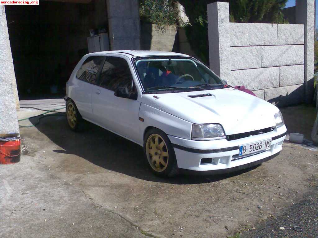 Clio 16v 4500e