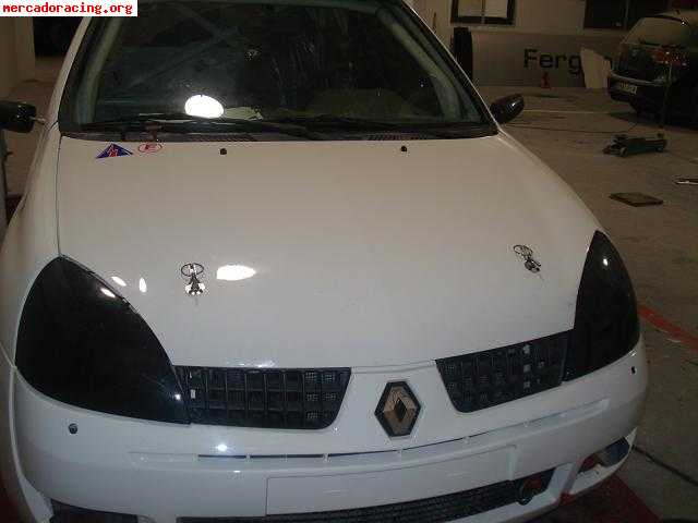 Se vende clio 2.0 hecho en 2009 a precio inmejorable