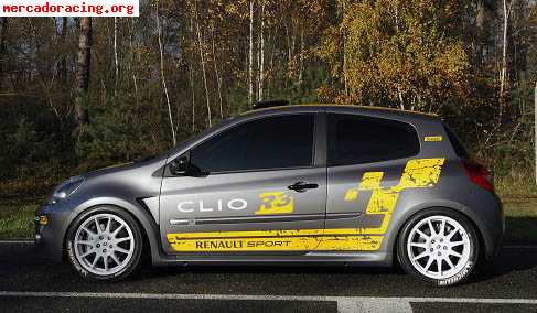 Clio r3 maxi evo 2009 (76.000€)