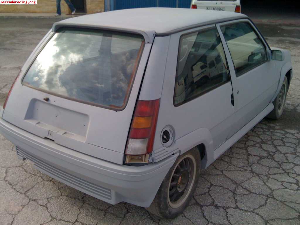 Se vende carroceria de r5 turbo