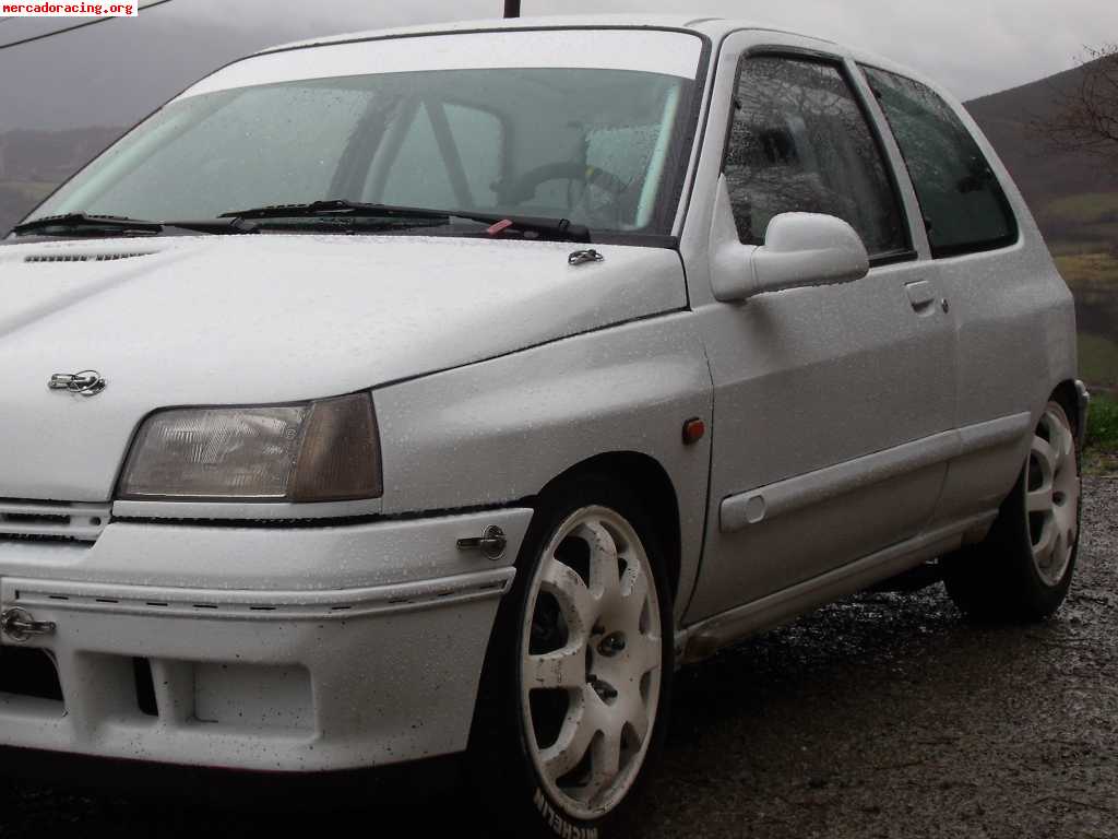 Se vende carroceria renault clio williams grupo a
