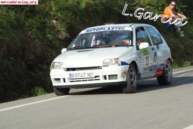 Se vende o se cambio renault clio williams gra chazel