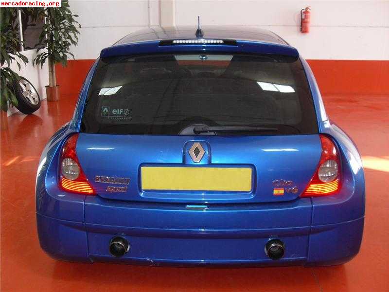 Se vende renault clio v6 sport