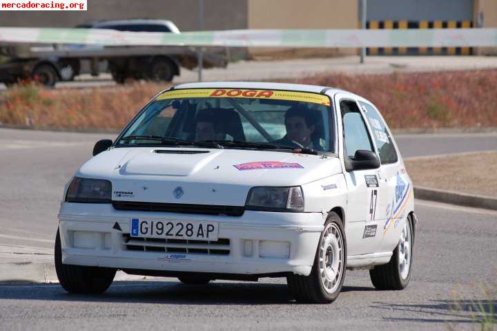 Se cambia por 106, saxo, 205 o coche similar