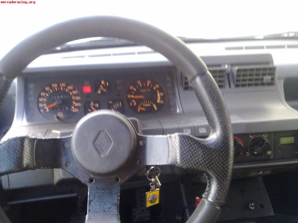 Se vende r5 gt turbo fase ii