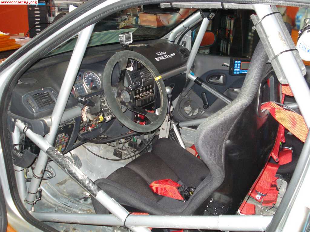 Clio sport fase 2 16v super 2000