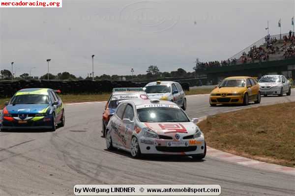 Clio cup 235cv