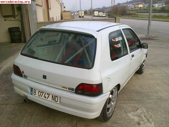 Se vende renault clio williams gra chazel