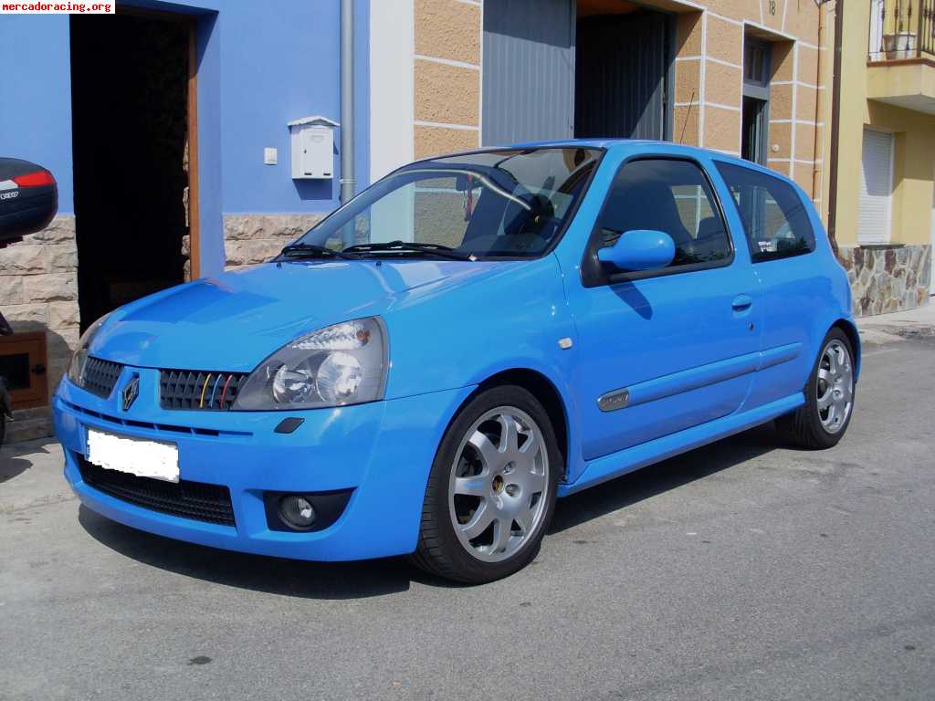 Vendo renault clio sport team 2.0 16v -2005