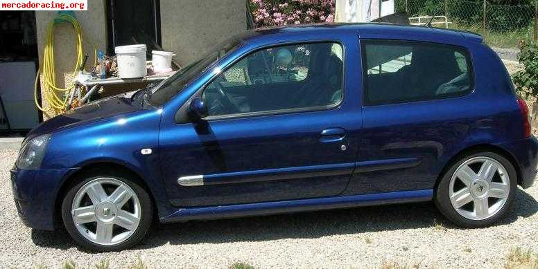 Vendo clio sport.