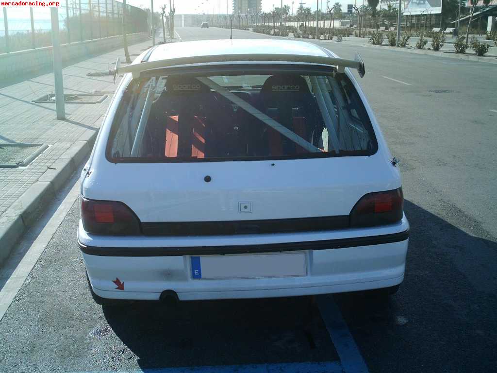 Se vende clio 16 v rally homologado para calle