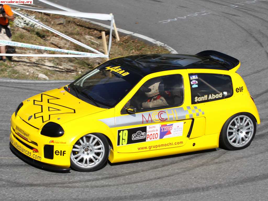Renault clio v6 trophy
