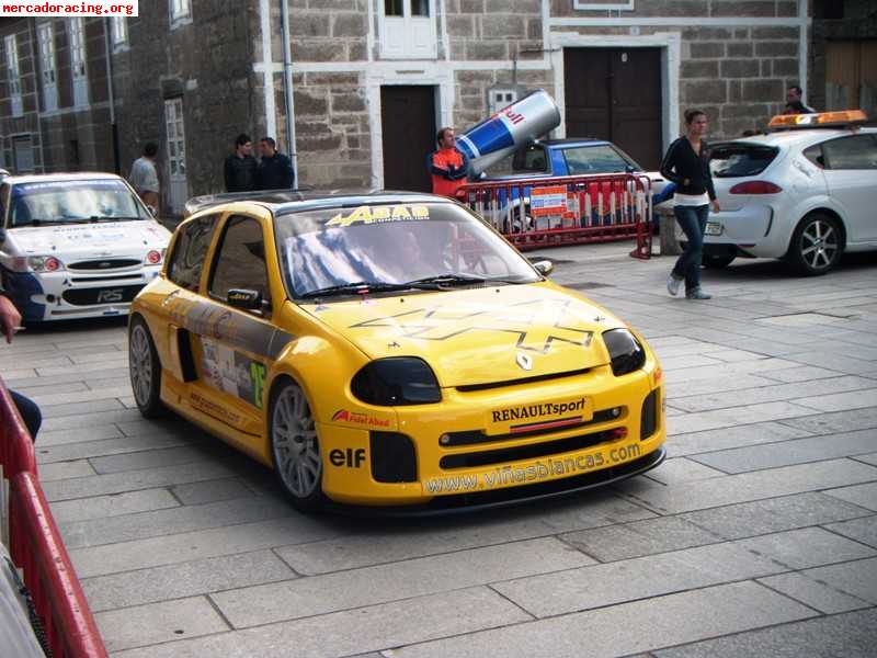 Renault clio v6 trophy