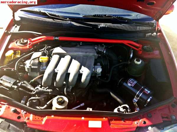 Renault megane coupe 2.0 140 cv