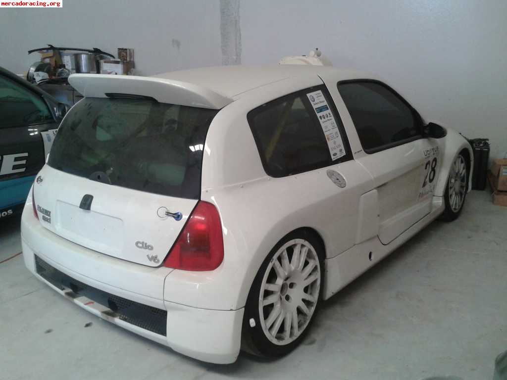 Vendo clio v6 trophy ex oficial 