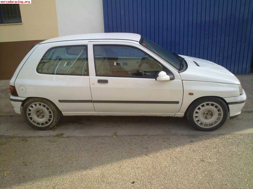 Vendo renault clio 16v