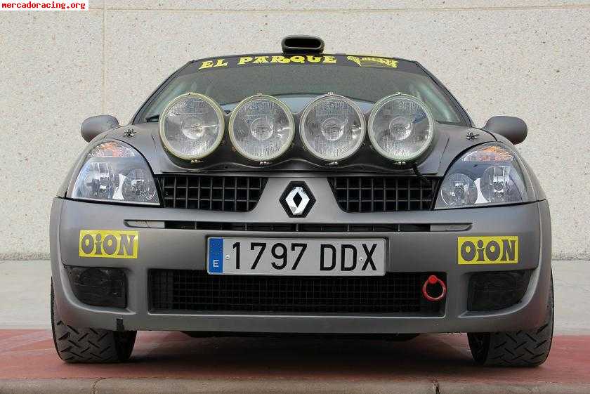 Se vende clio sport max gr n