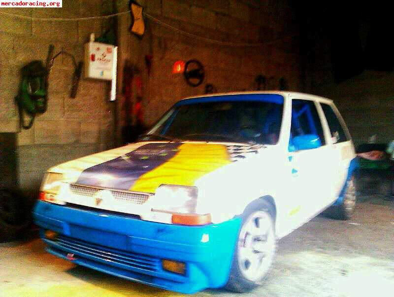 Renault 5 copa turbo fase 2 de carreras en tenerife