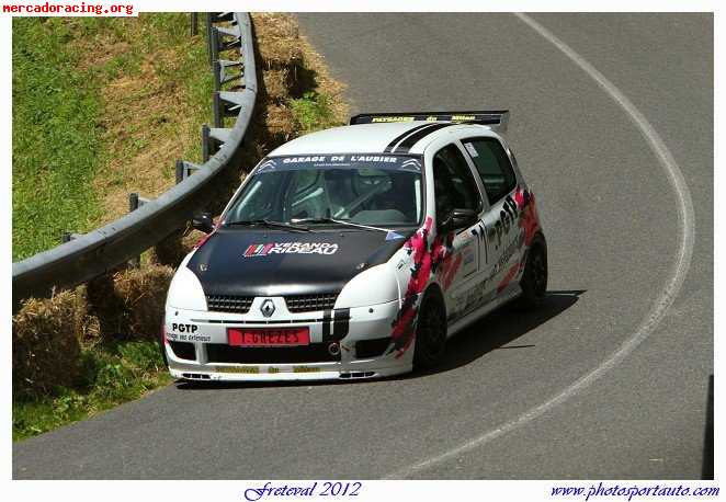 Clio f 2000