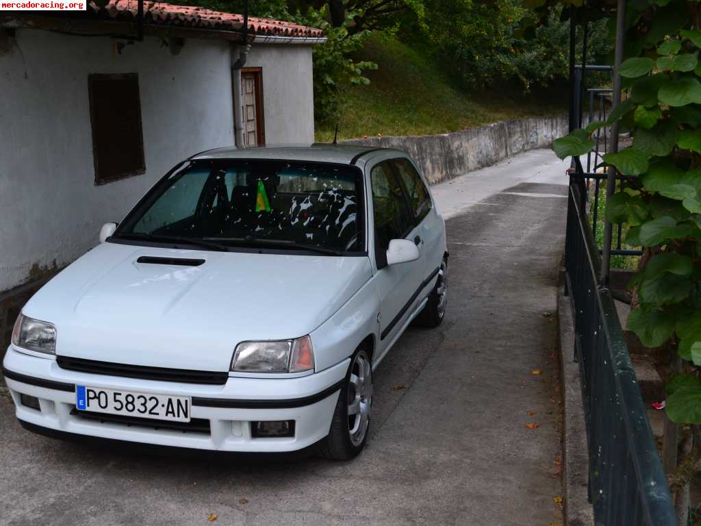 Clio 1.8 16