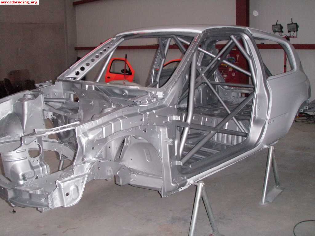 Clio sport f2000