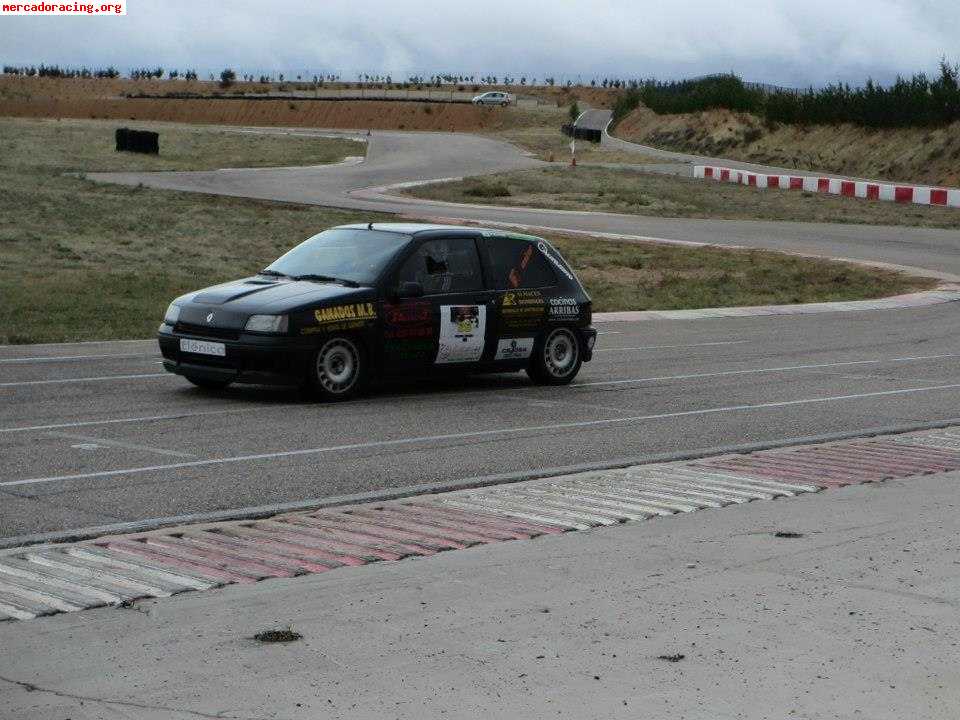 Renault clio 16v