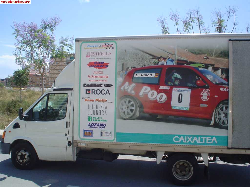 Clio f 2000 y ford transit preparada asistencia