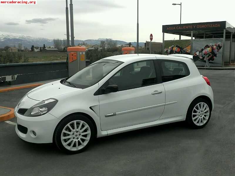 Renault clio sport 200cv