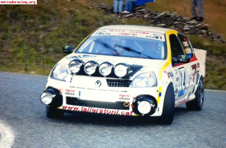 Renault clio f2000