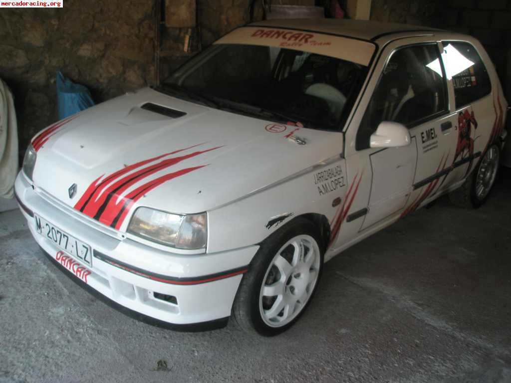 Clio gr,a