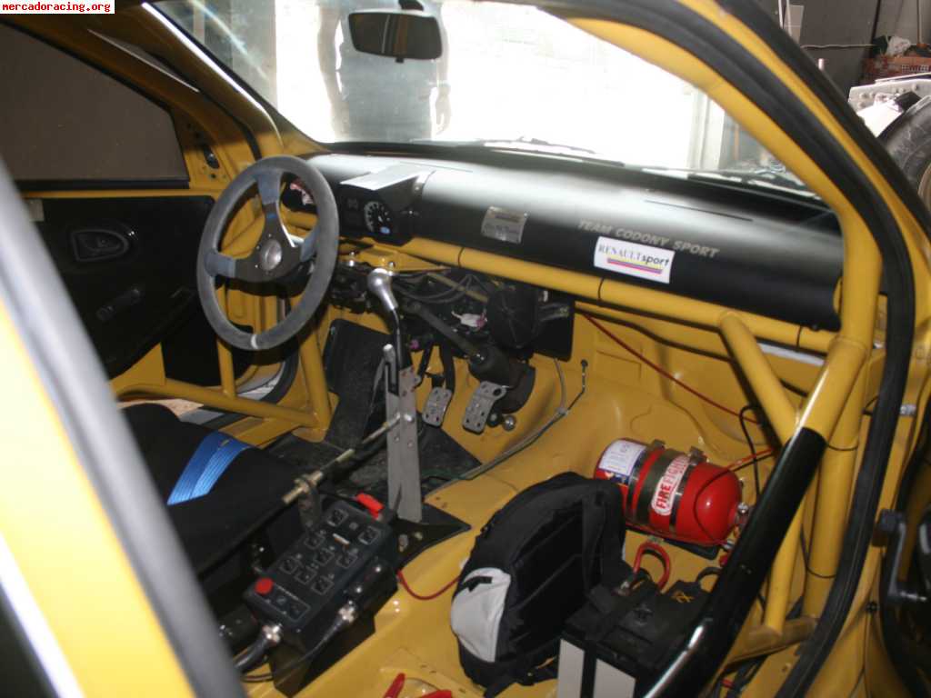 Renault clio v.6 trophy