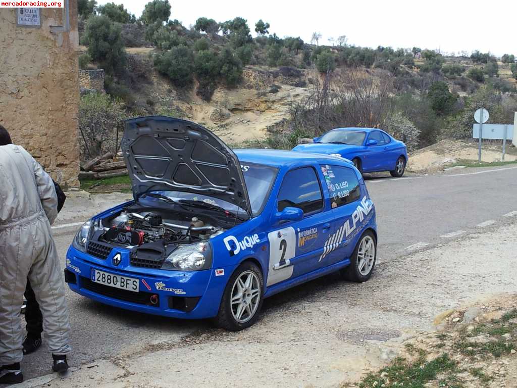 Clio sport f2000 237cv (oscar liso)